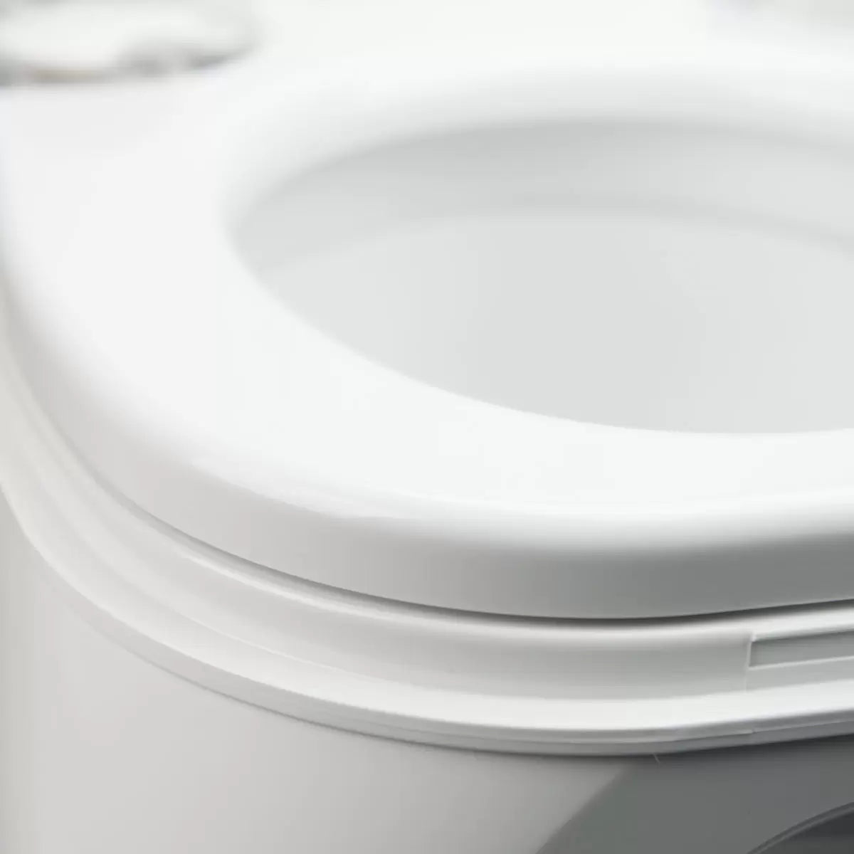 Dometic 976 Portable Toilet - Sense42 Beauty and Health