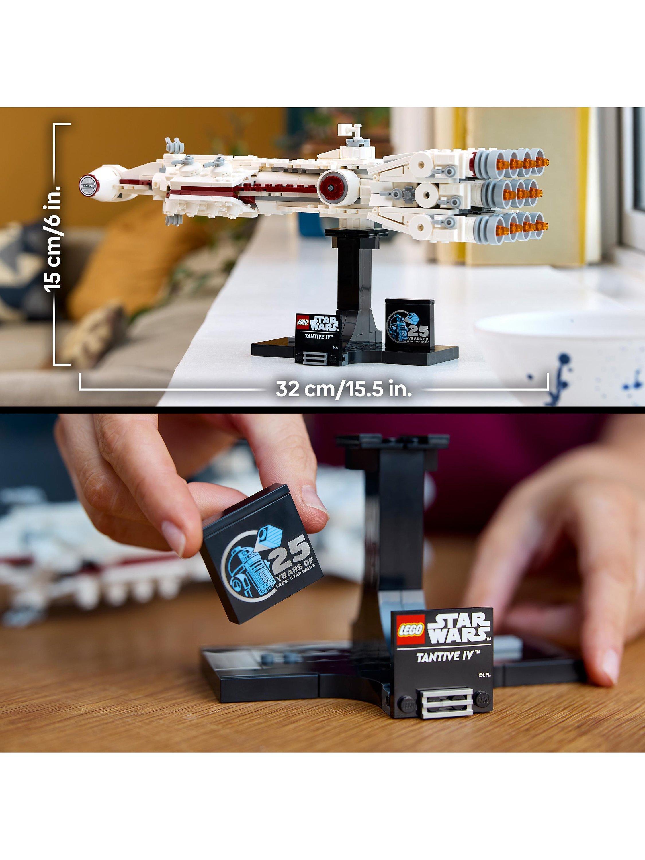 LEGO Star Wars 75376 Tantive IV Diorama