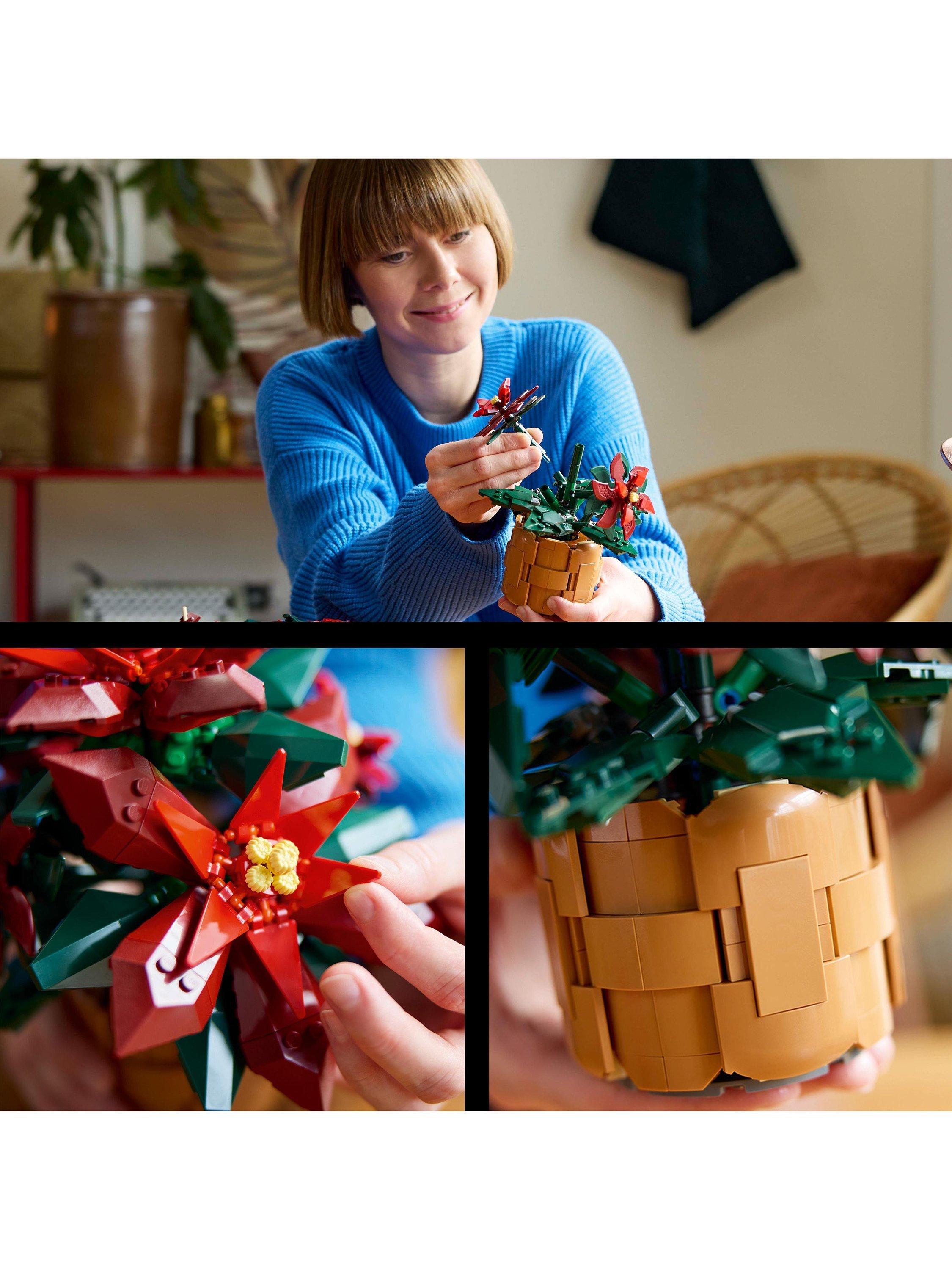 LEGO Botanicals Poinsettia Plant Set for Adults 10370