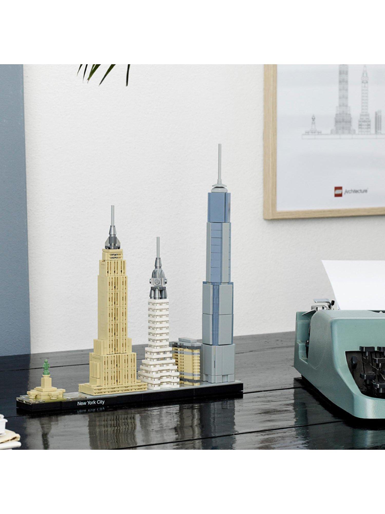 LEGO Architecture 21028 New York City