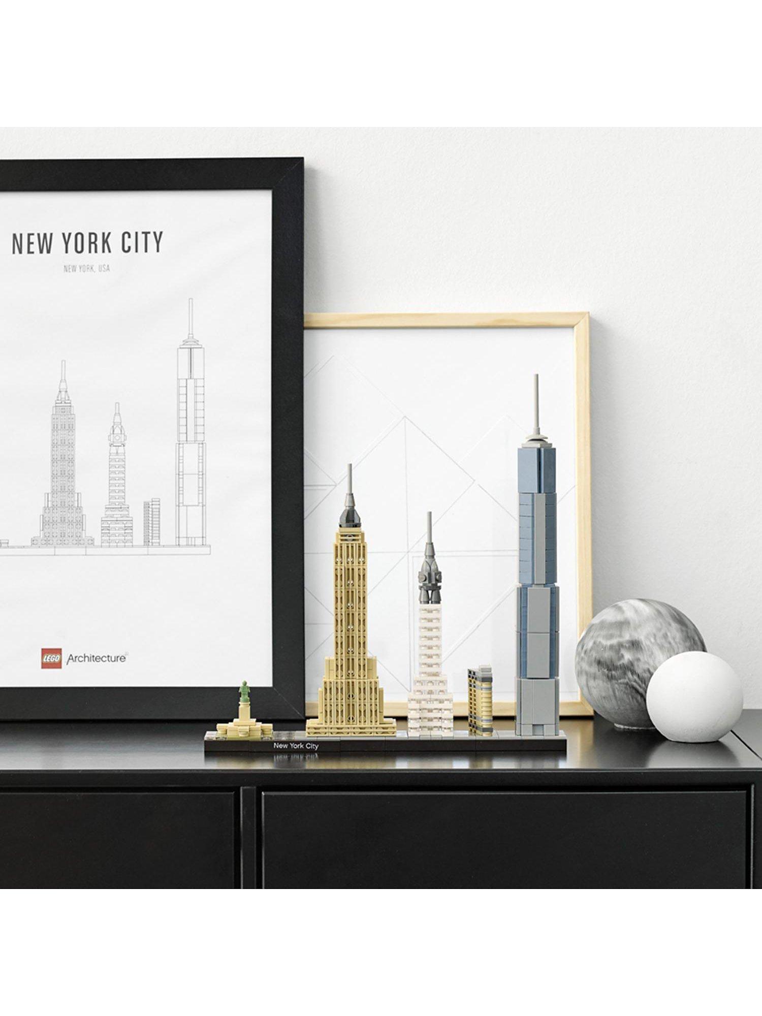 LEGO Architecture 21028 New York City