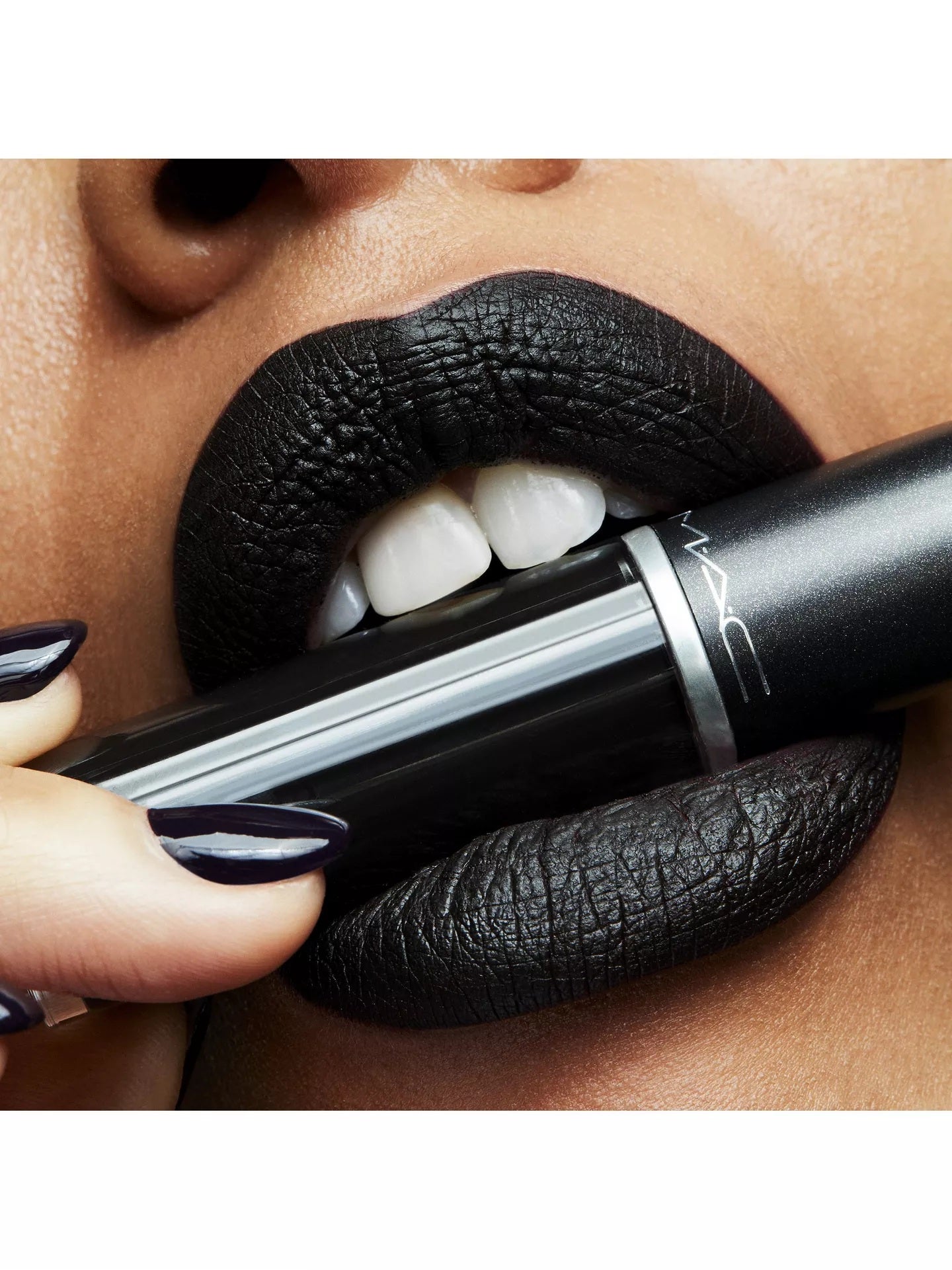 MAC Retro Matte Liquid Lipcolour, Caviar