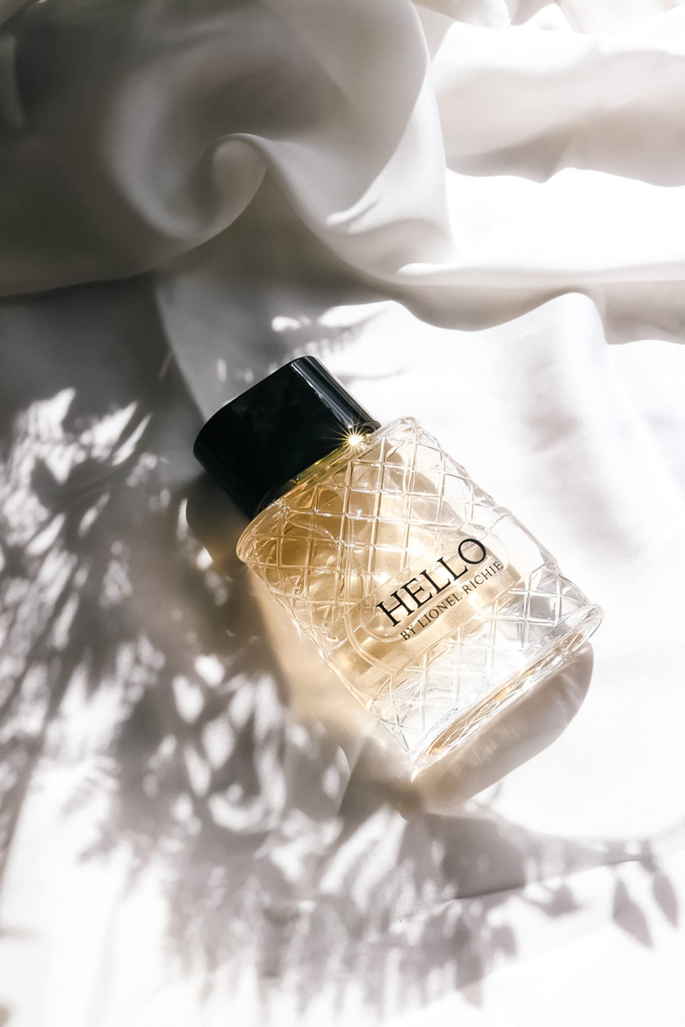 Lionel Richie Hello for Men - Classic Yet Adventurous, Effortlessly Seductive Eau De Cologne For Him - Refreshing Fougère Blend With Warm, Amber Notes - Intense, Long Lasting Fragrance - 100 ml - Sense42 Beauty and Health