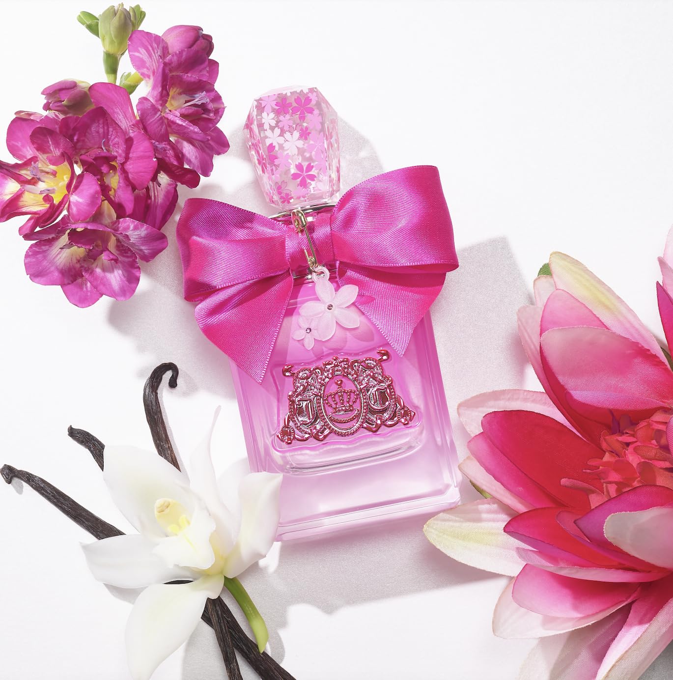 Juicy Couture Viva La Juicy Petals Please Eau de Parfum 50ml Spray