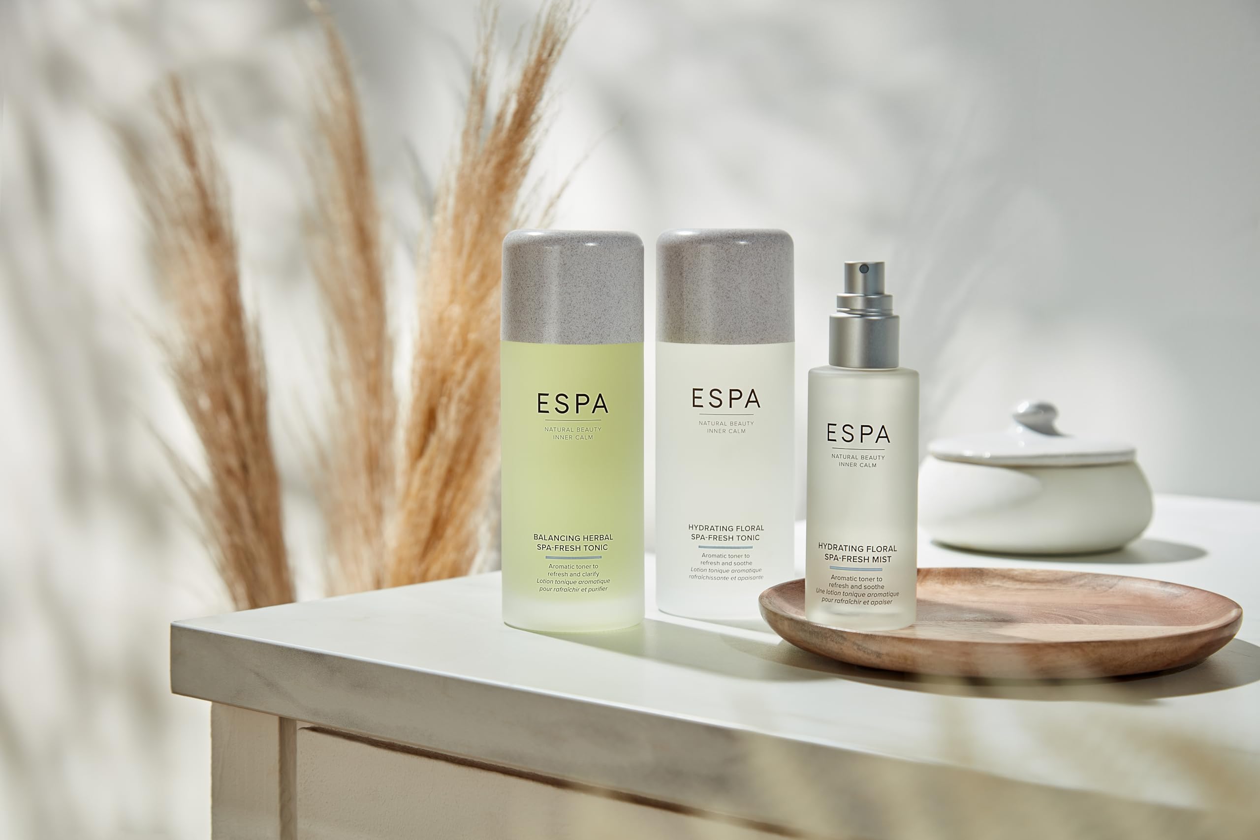 ESPA | Balancing Herbal Spa Fresh Tonic | 200ml | Helps Tone & Revitalise for Clear Looking Complexion | Essential Oils and Flower Waters | Peppermint, Witch Hazel and Elderflower | for Oily Skin