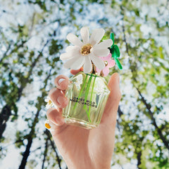 Marc Jacobs Daisy Wild - Sense42 Beauty and Health