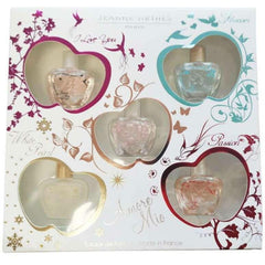 Jeanne Arthes Amore Mio Miniature Gift Set 5 Pieces 1 x 7ml Amore Mio EDP 1 x 7ml White Pearl EDP 1 x 7ml Passion EDP 1 x 7ml I Love You EDP 1 x 7ml Forever EDP
